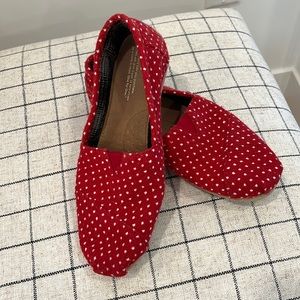 Toms polka dot shoes